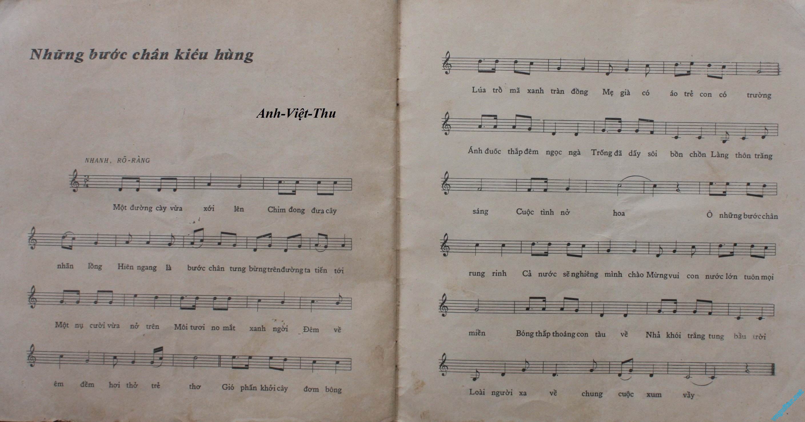 31 Nhung Buoc Chan Kieu Hung.jpg