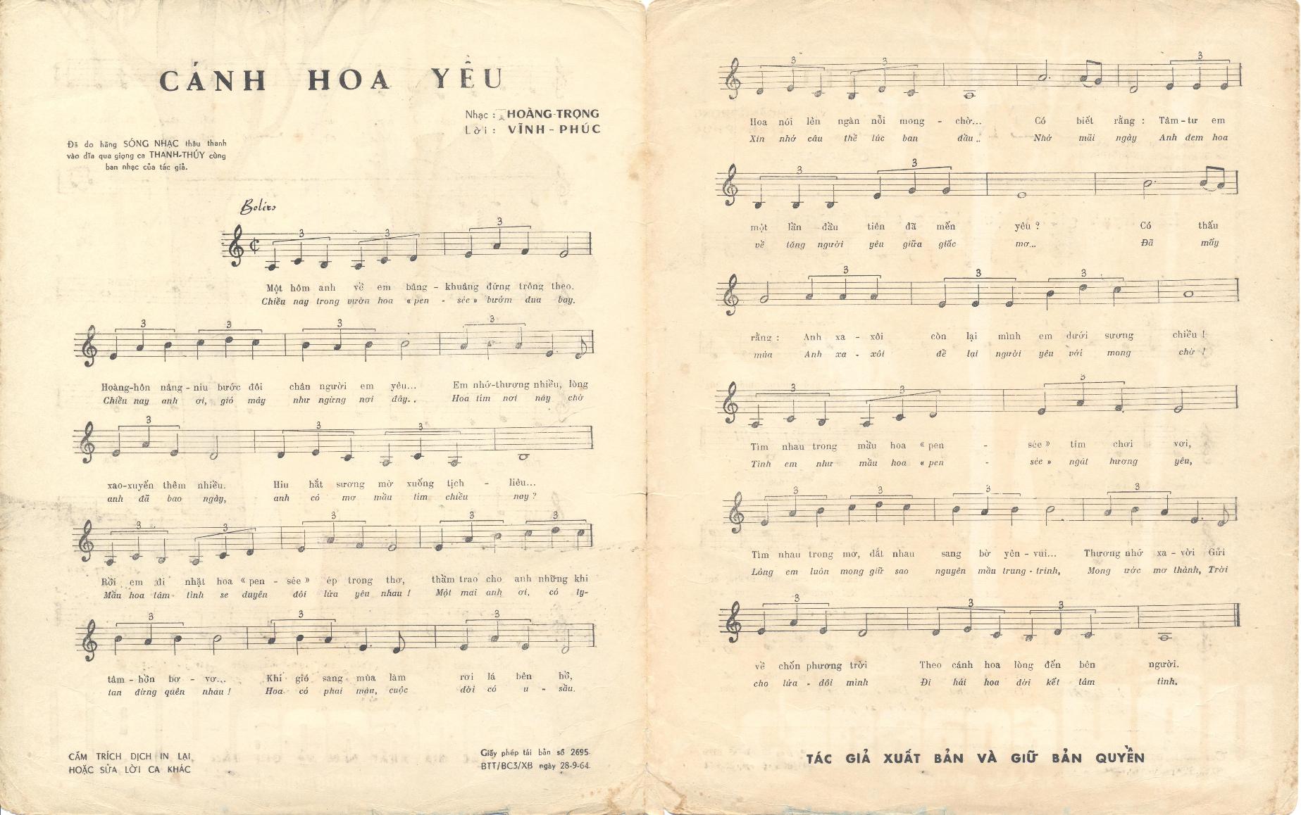 Canh Hoa Yeu (Hoang Trong-Vinh Phuc) Inside.jpg