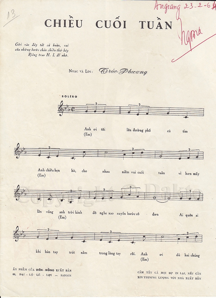 Chieu cuoi tuan (Truc Phuong) inside 1.jpg