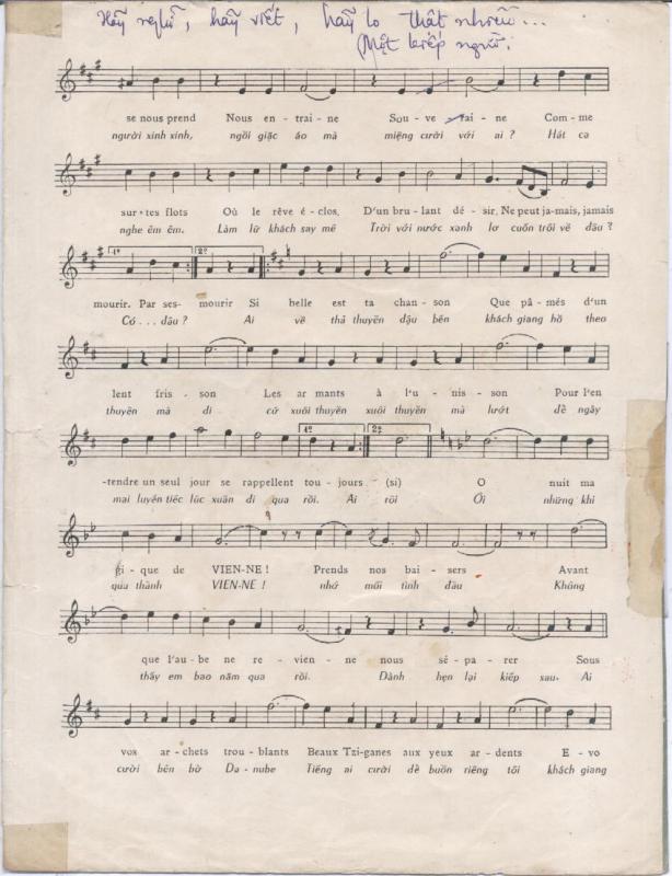 Dong song xanh (Le Thu - Van Hue) 3.jpg