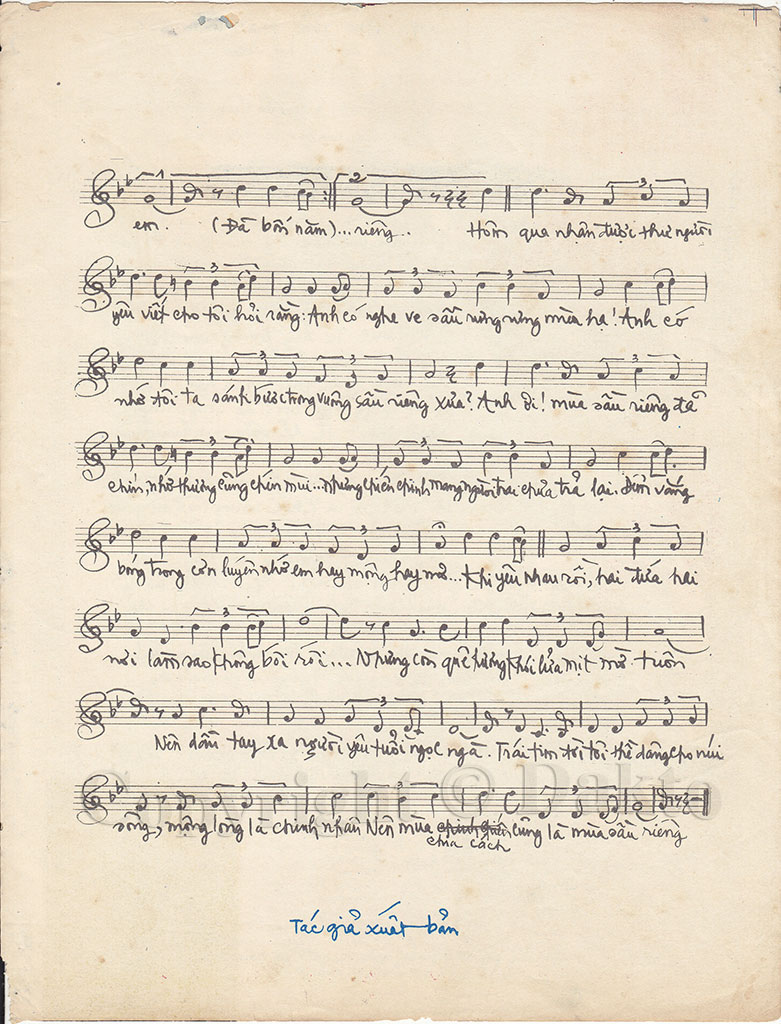 Mua sau rieng (Hoang Trang) inside 2.jpg