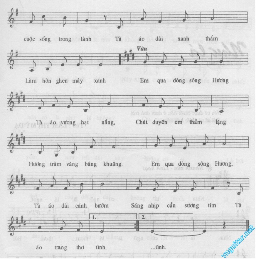 TA AO DAI CUA HUE  0002.jpg